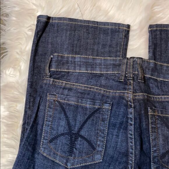 Kut From the Kloth Farah Baby Bootcut Jeans 6 - Picture 11 of 16